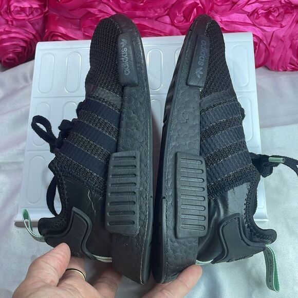 Adidas NMD R1 Mint Glow‎ Black 2018 AQ1102 for women Size 6 - Picture 8 of 14